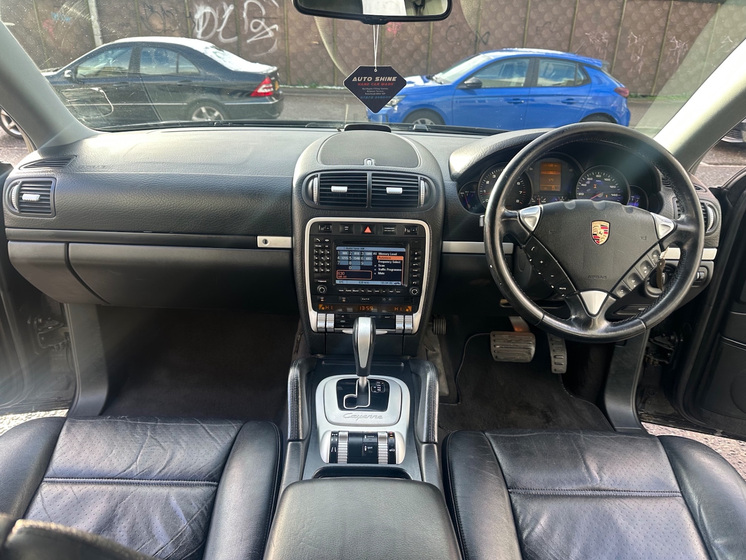 Used Porsche Cayenne 2005 for sale - 76630468: Photo 11