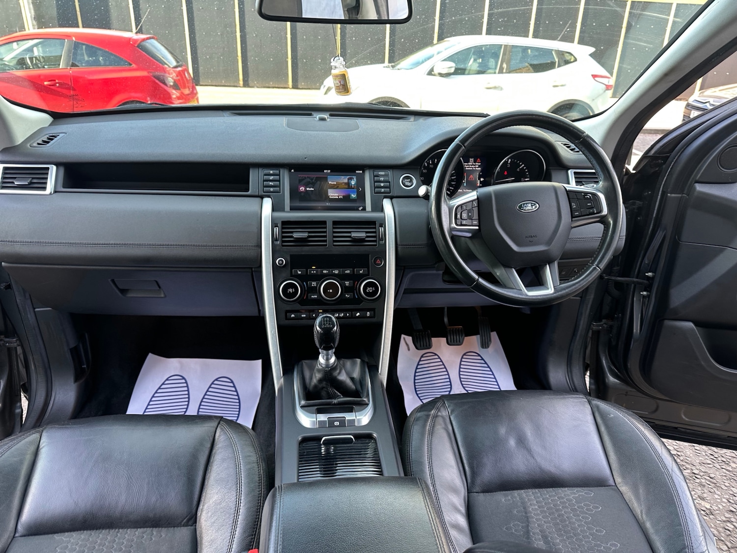 Used Land Rover Discovery Sport 2015 for sale - 77738767: Photo 12