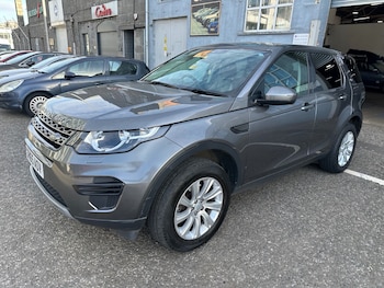 Used Land Rover Discovery Sport 2015 for sale - 77738767: Photo