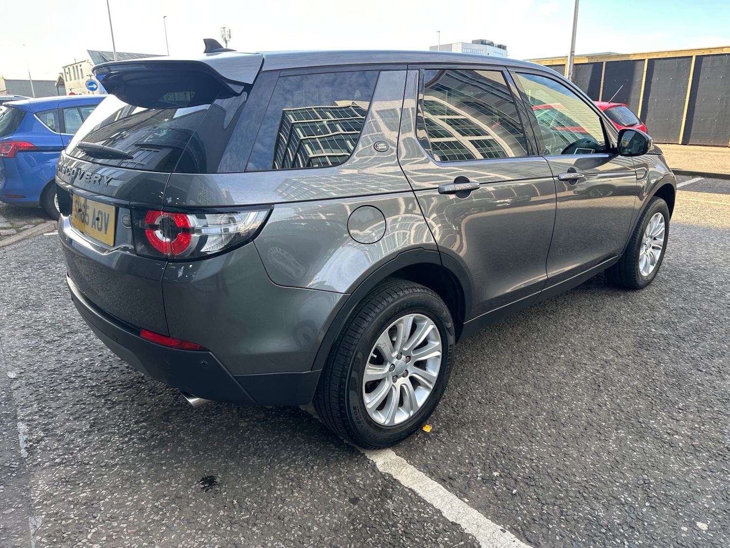 Used Land Rover Discovery Sport 2015 for sale - 77738767: Photo 6