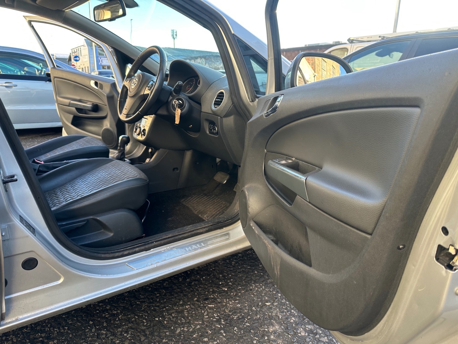 Used Vauxhall Corsa 2011 for sale - 76671048: Photo 10