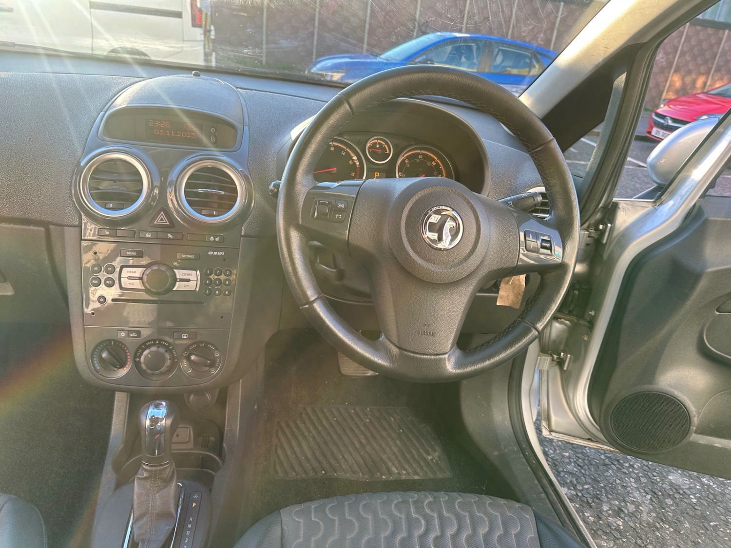 Used Vauxhall Corsa 2011 for sale - 76671048: Photo 13