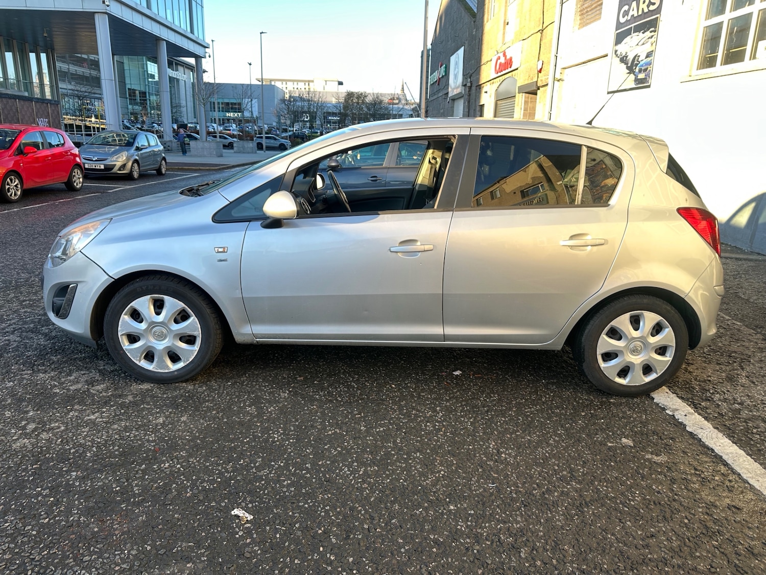 Used Vauxhall Corsa 2011 for sale - 76671048: Photo 6