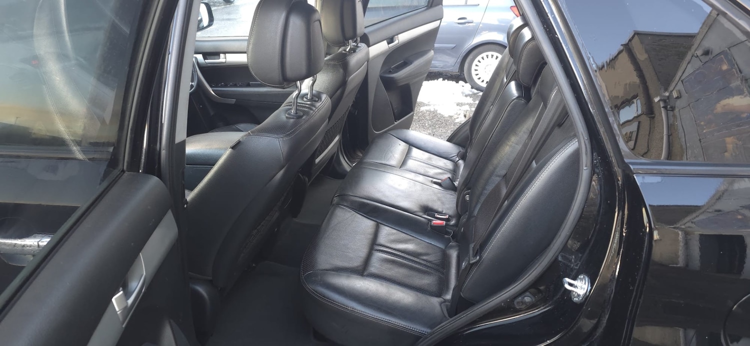 Used Kia Sorento 2010 for sale - 76643839: Photo 15