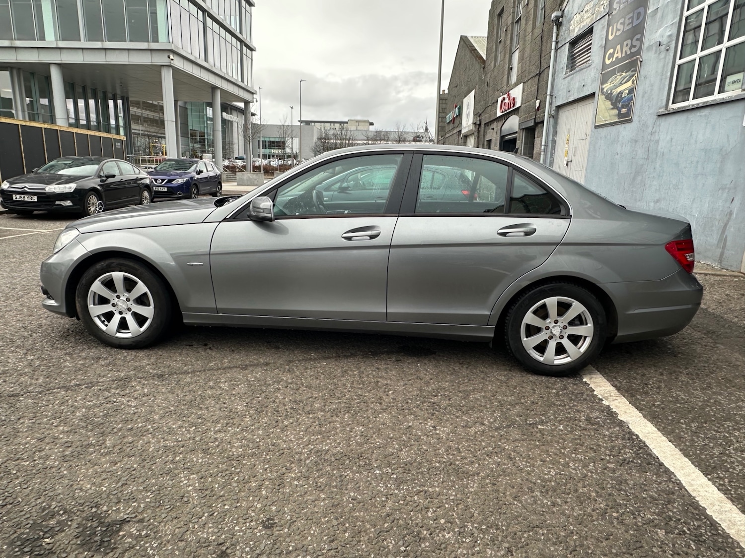 Used Mercedes-Benz C Class 2011 for sale - 77898858: Photo 5