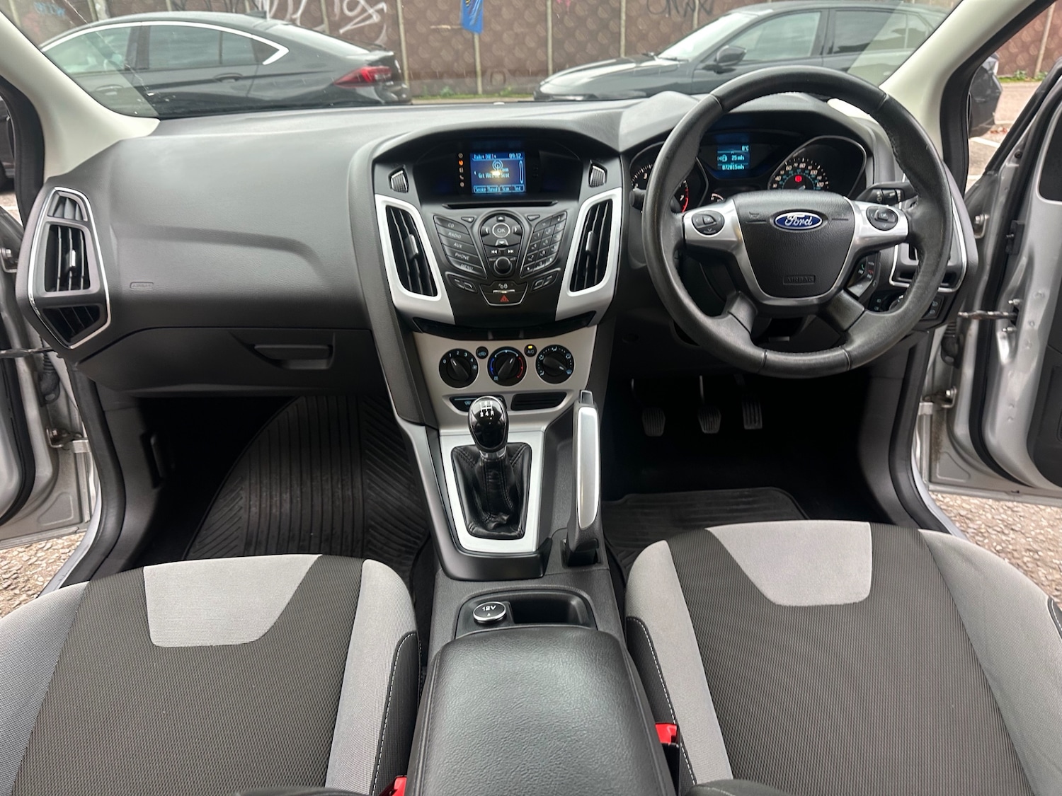 Used Ford Focus 2011 for sale - 76549033: Photo 10