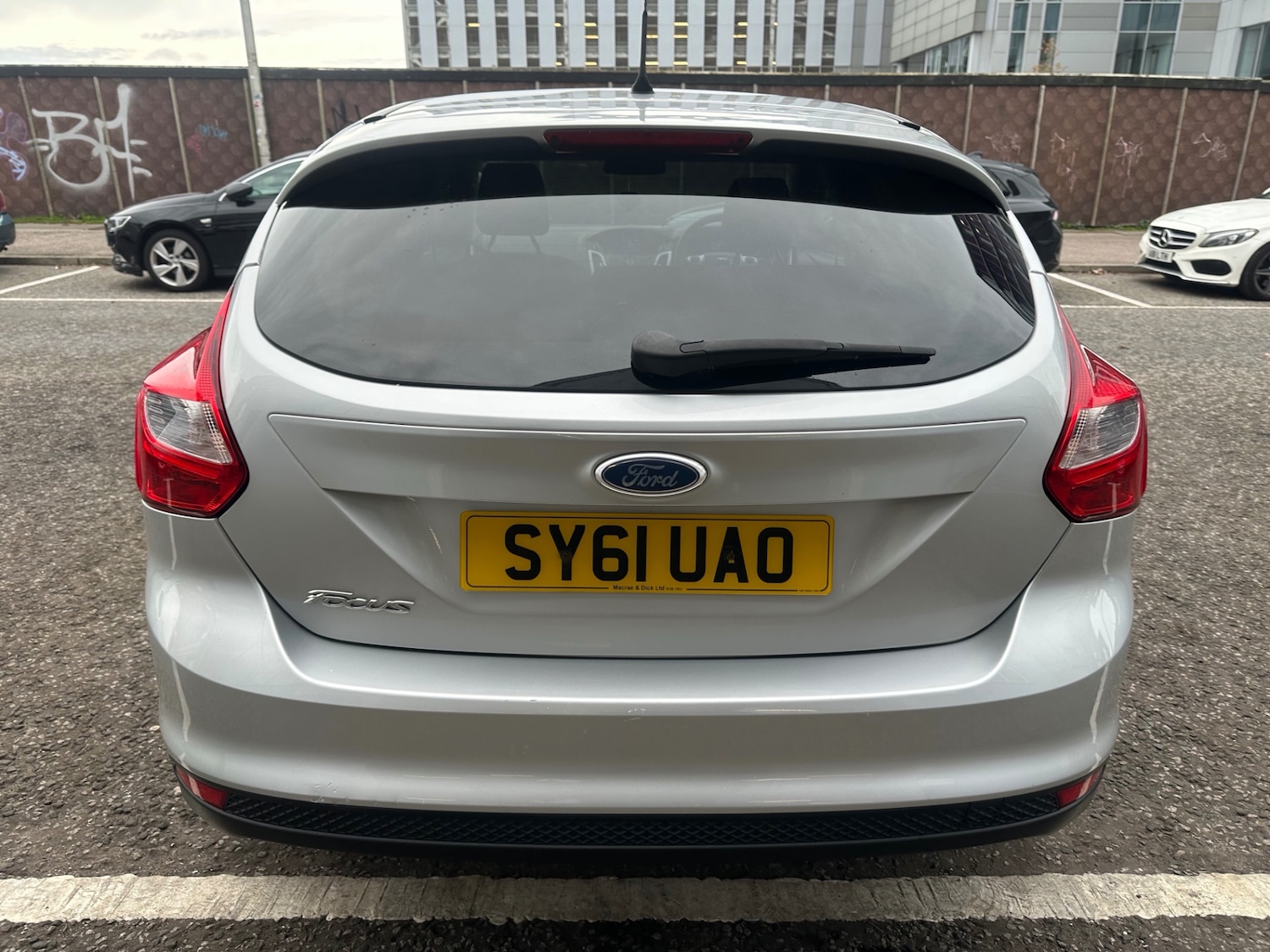 Used Ford Focus 2011 for sale - 76549033: Photo 2