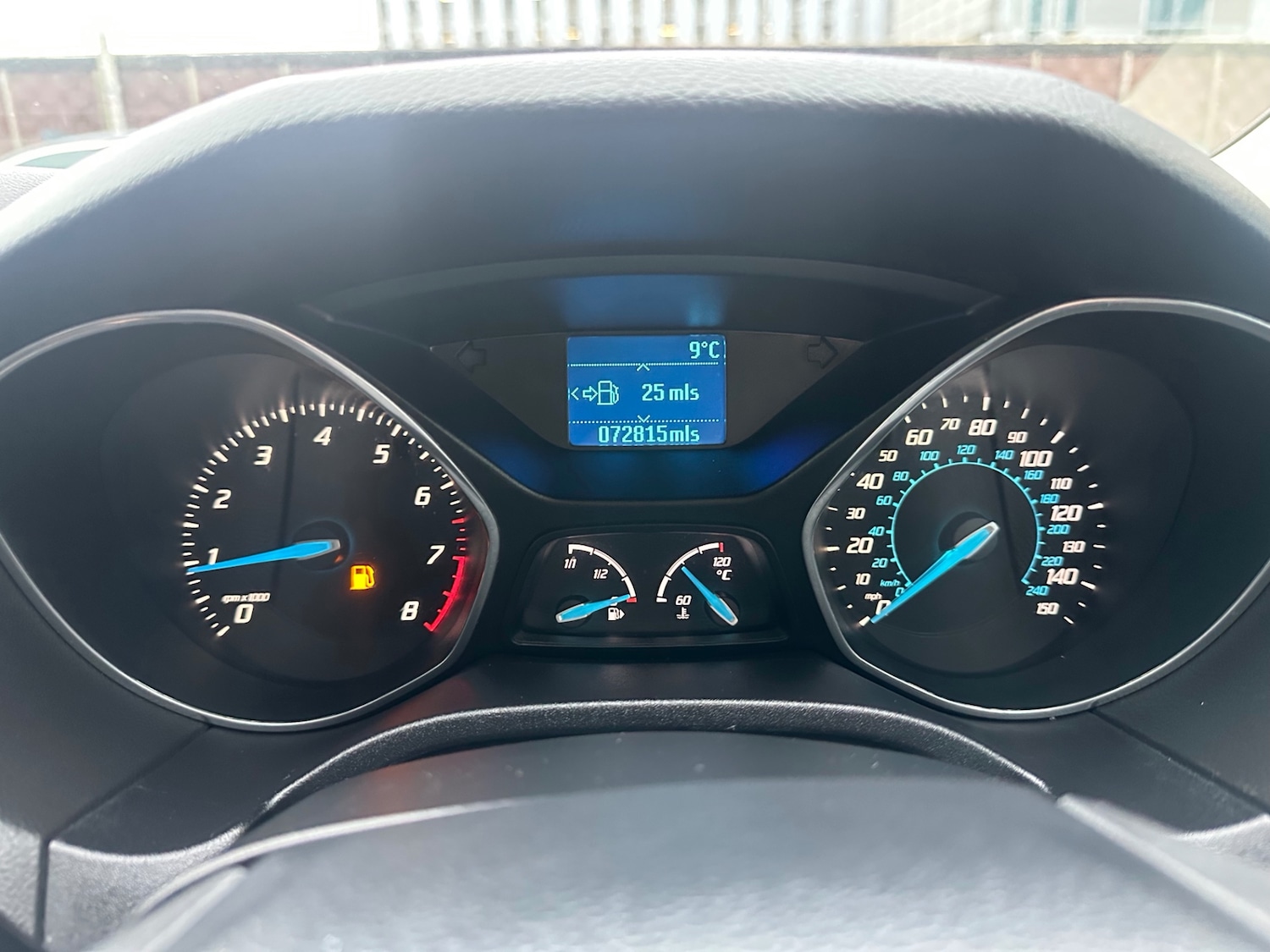 Used Ford Focus 2011 for sale - 76549033: Photo 8