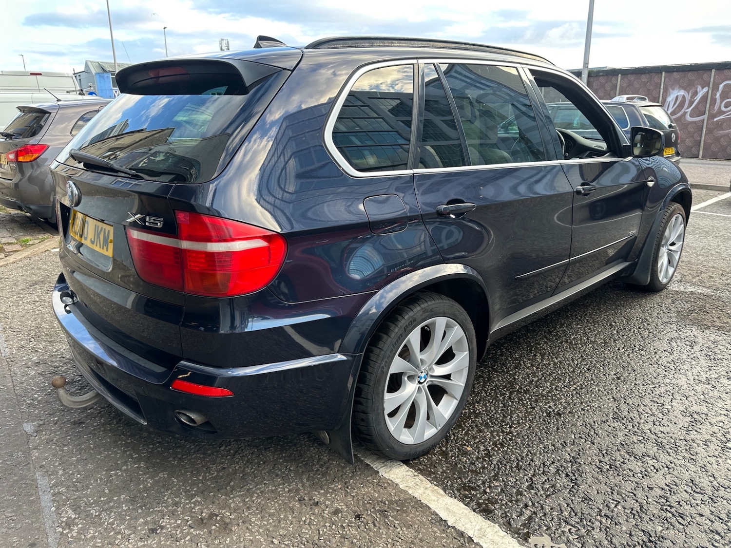 Vehicle 6