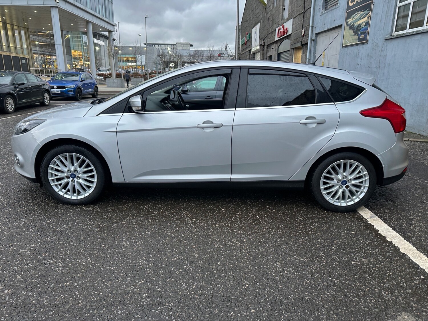 Used Ford Focus 2011 for sale - 77371941: Photo 7