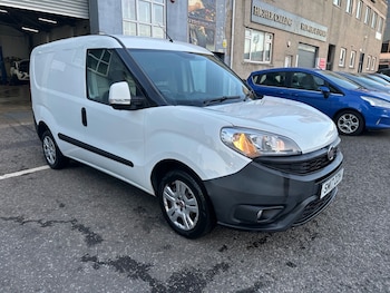 Used Fiat Doblo 2017 for sale - 77783038: Photo
