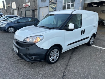 Used Fiat Doblo 2017 for sale - 77783038: Photo