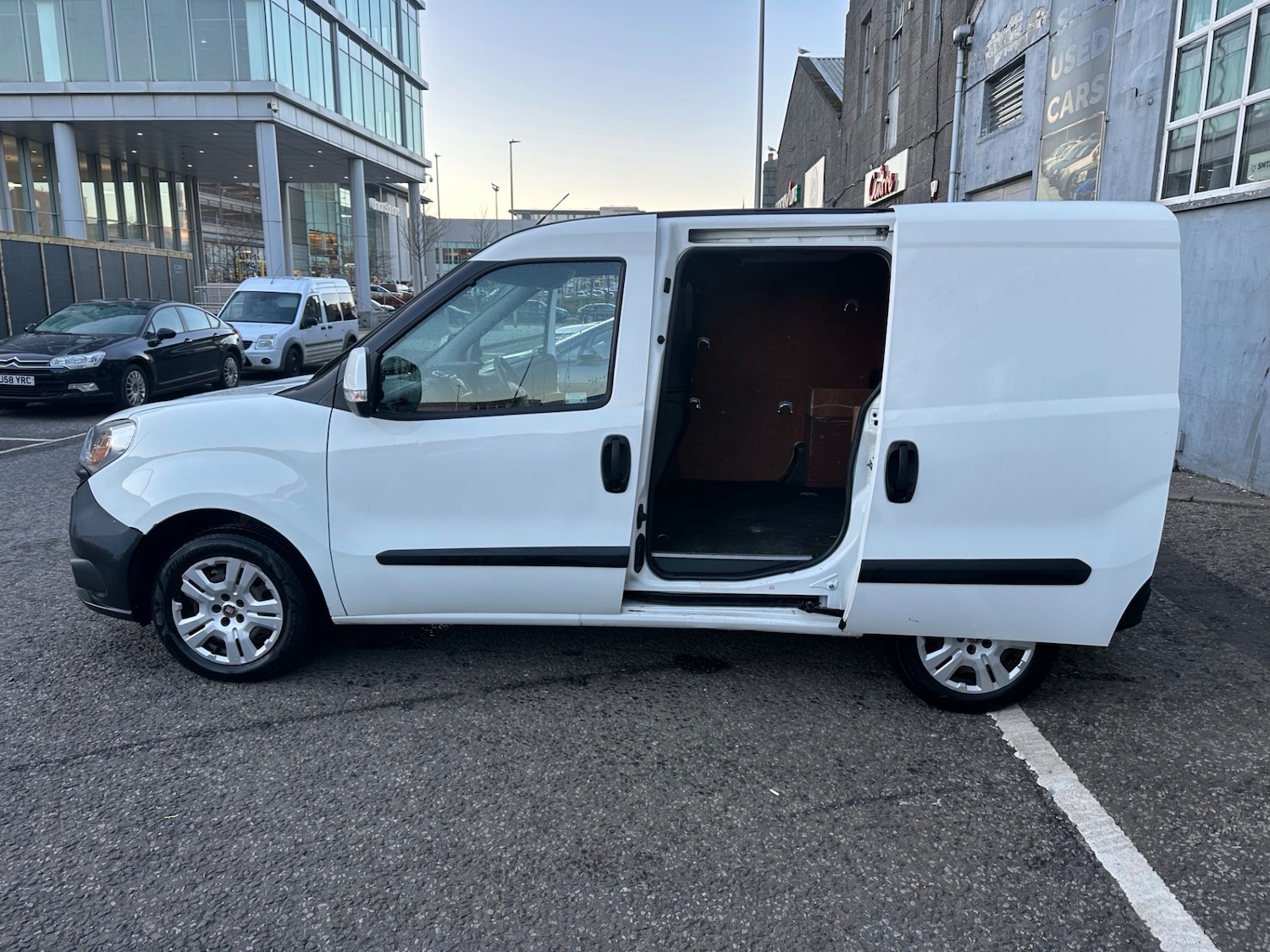Used Fiat Doblo 2017 for sale - 77783038: Photo 6