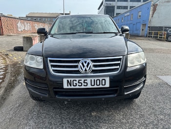 Volkswagen - Touareg