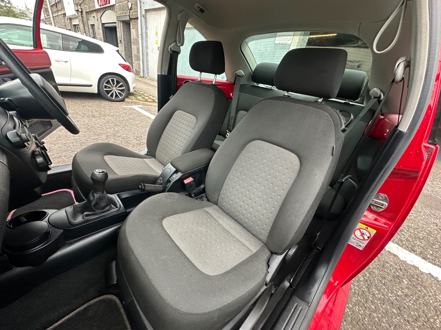 Used Volkswagen Beetle 2009 for sale - 76098987: Photo 13