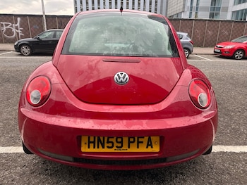 Used Volkswagen Beetle 2009 for sale - 76098987: Photo