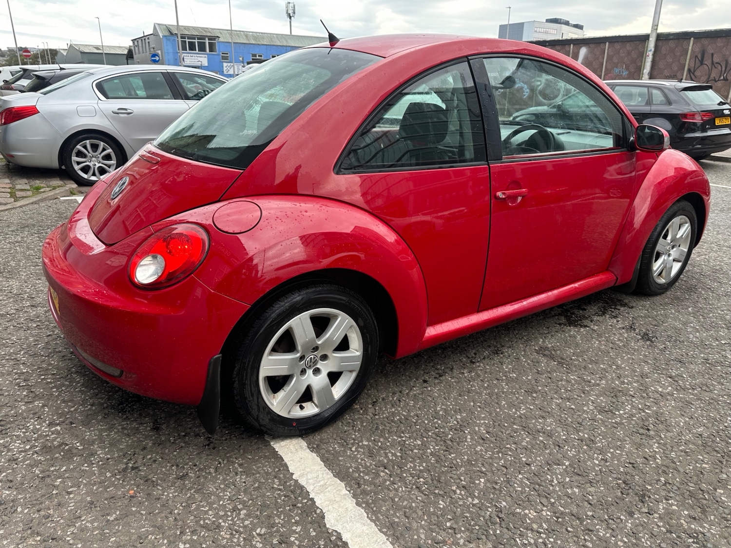 Used Volkswagen Beetle 2009 for sale - 76098987: Photo 6