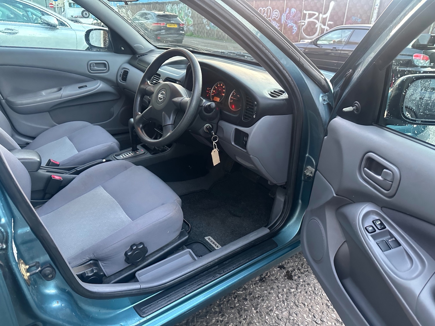 Used Nissan Almera 2003 for sale - 76325877: Photo 10