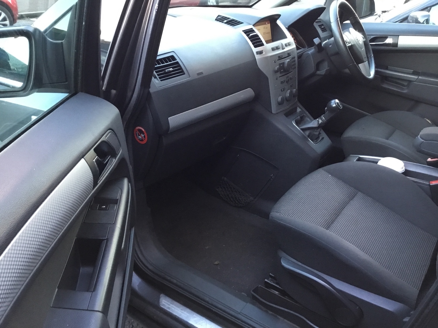 Used Vauxhall Zafira 2009 for sale - 77001026: Photo 9