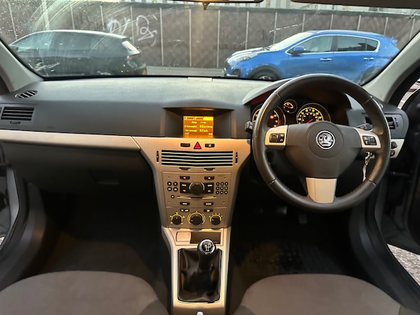 Used Vauxhall Astra 2009 for sale - 76282571: Photo 10