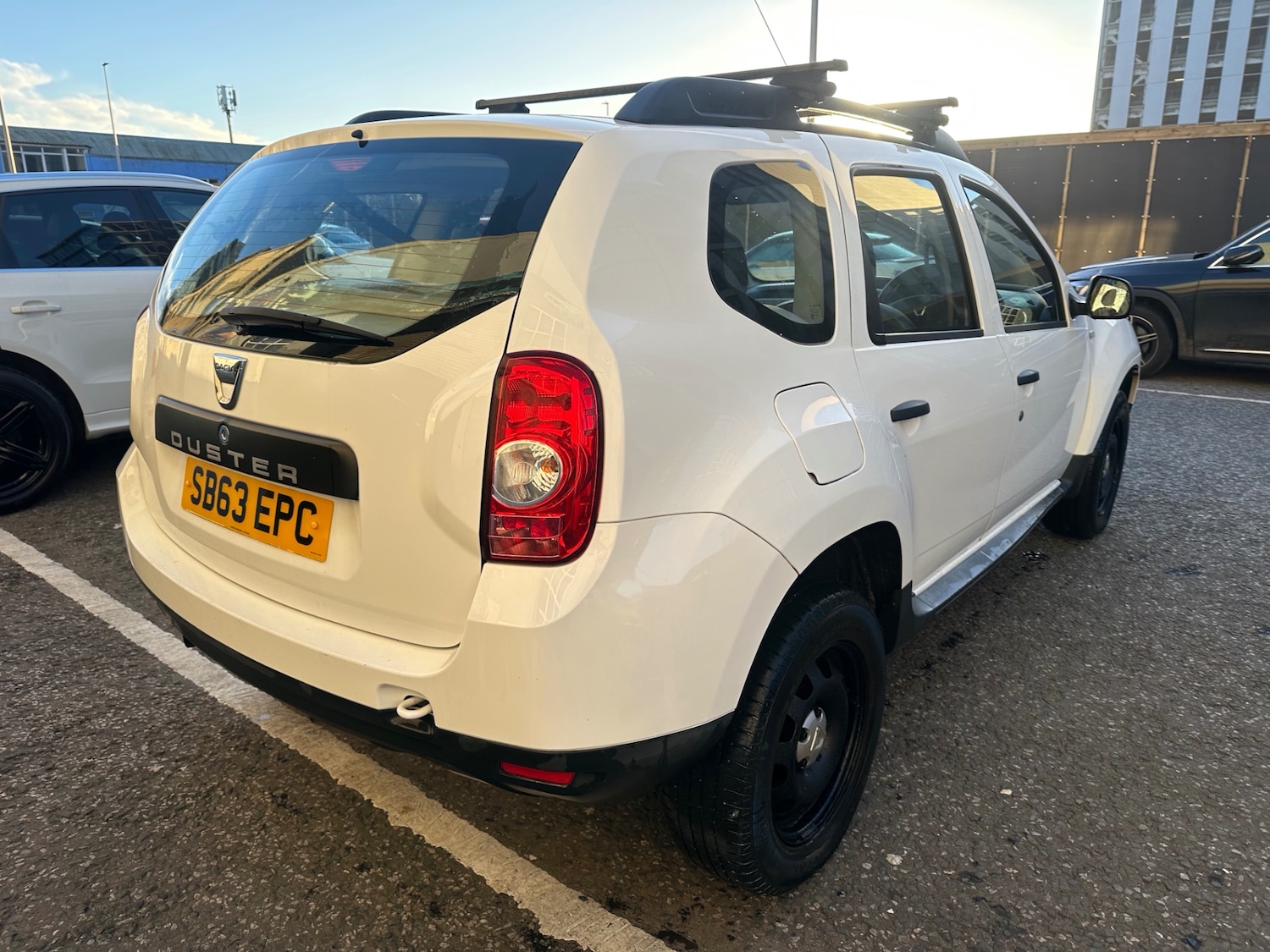 Used Dacia Duster 2013 for sale - 76931118: Photo 2