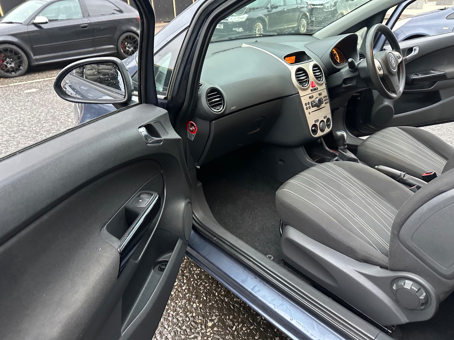 Used Vauxhall Corsa 2007 for sale - 77345816: Photo 14