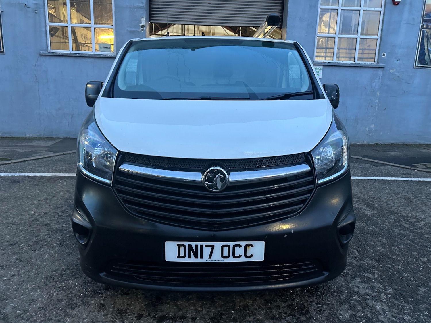 Used Vauxhall Vivaro 2017 for sale - 76837600: Photo 1