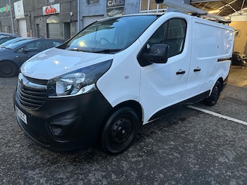 Used Vauxhall Vivaro 2017 for sale - 76837600: Photo
