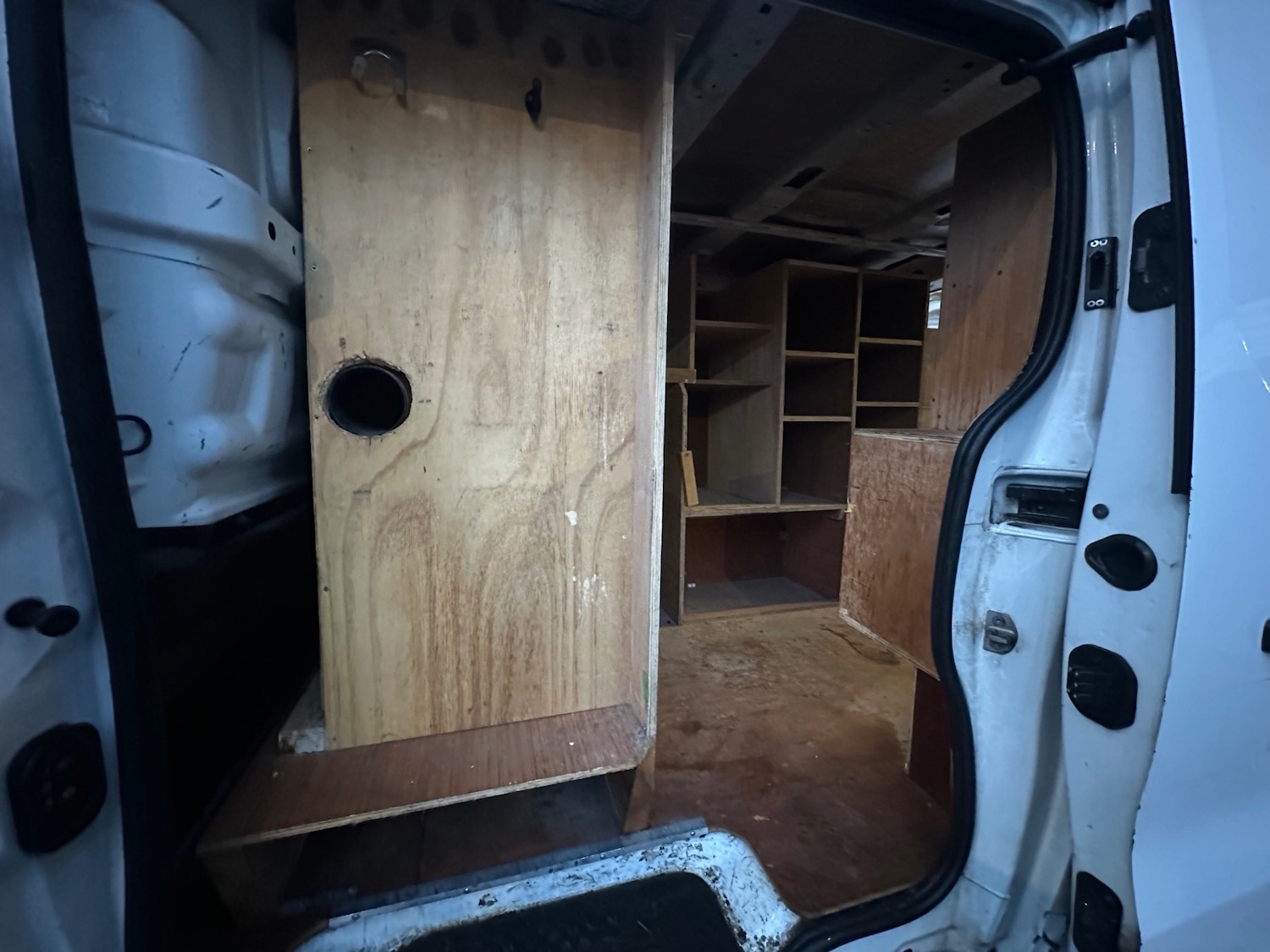 Used Vauxhall Vivaro 2017 for sale - 76837600: Photo 9