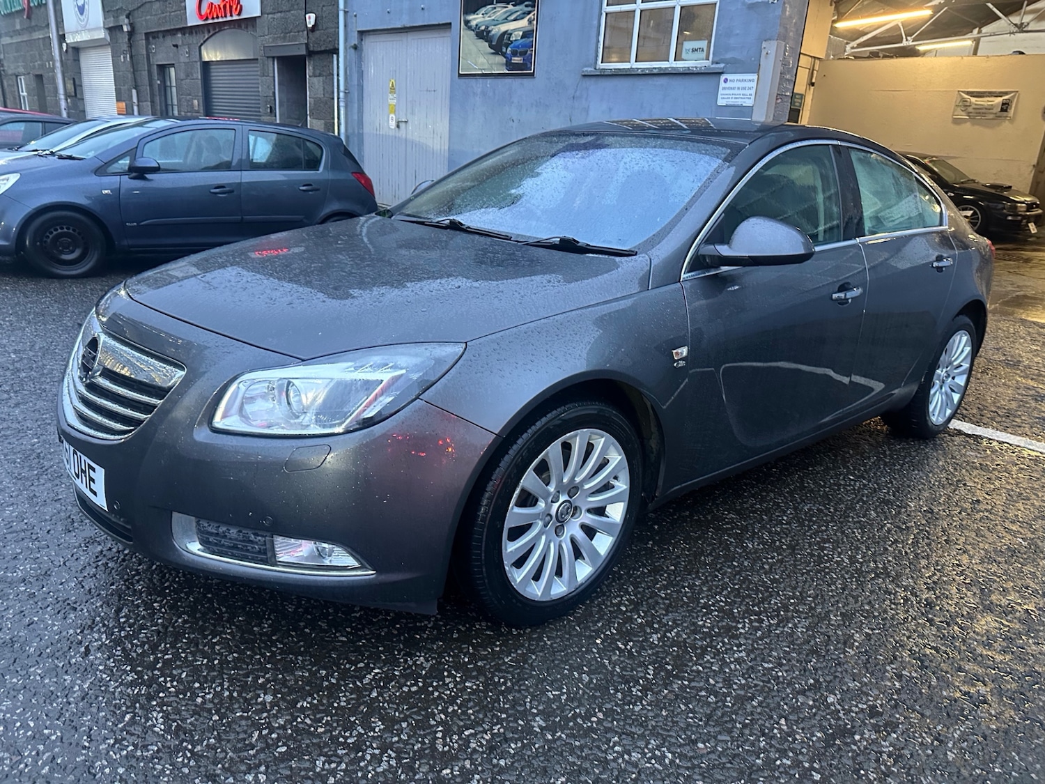 Used Vauxhall Insignia 2011 for sale - 76885280: Photo 1