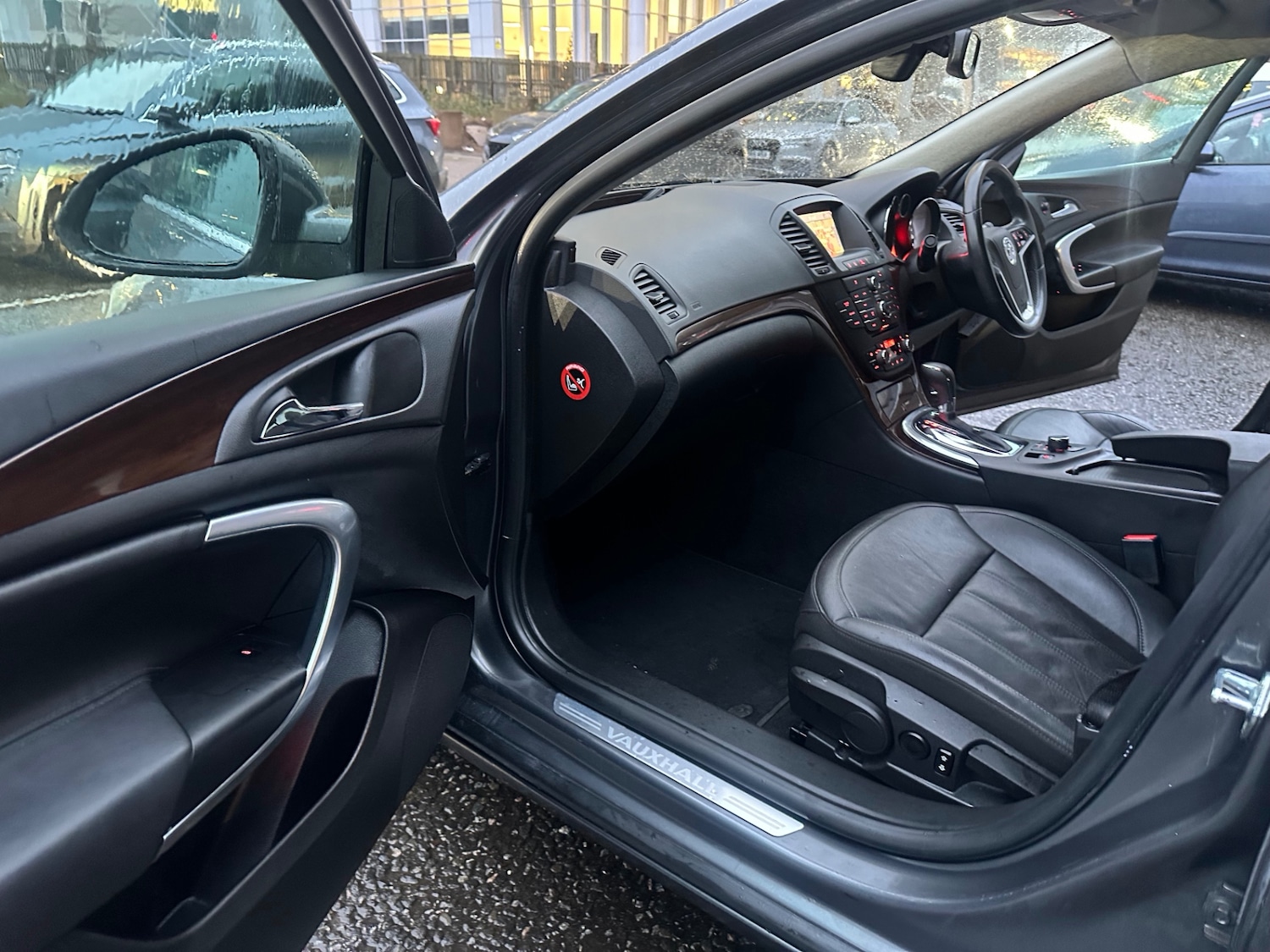 Used Vauxhall Insignia 2011 for sale - 76885280: Photo 10