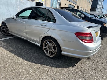 Used Mercedes-Benz C Class 2010 for sale - 79656930: Photo