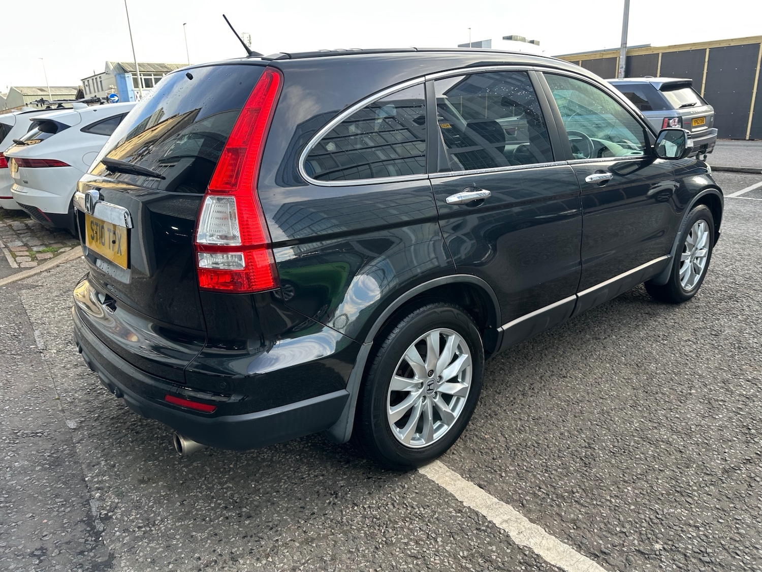 Used Honda CR-V 2010 for sale - 78112753: Photo 6