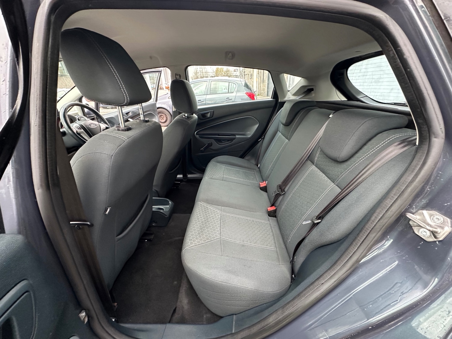 Used Ford Fiesta 2011 for sale - 76596907: Photo 11