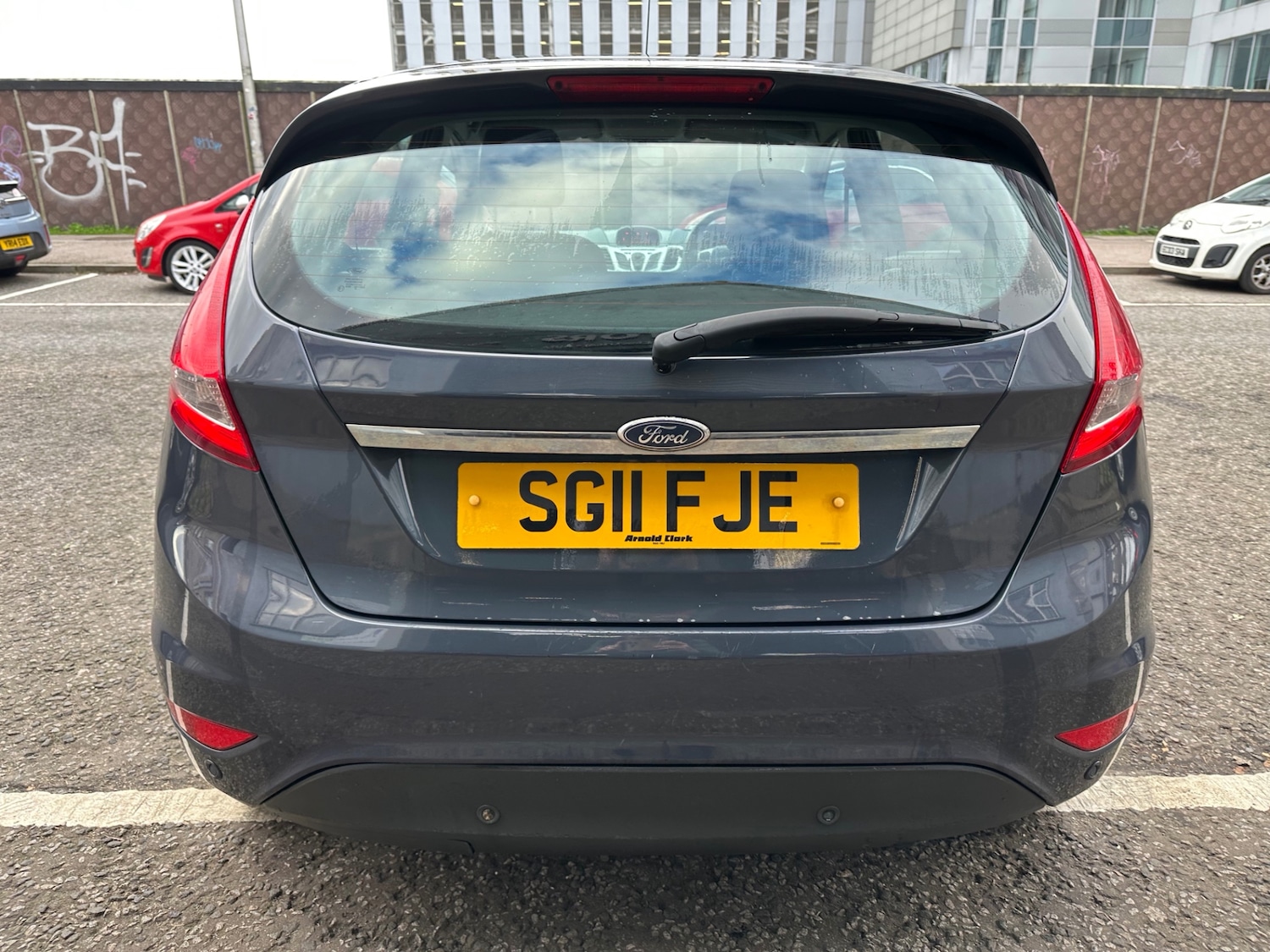 Used Ford Fiesta 2011 for sale - 76596907: Photo 2