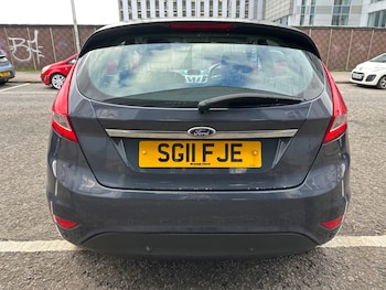 Used Ford Fiesta 2011 for sale - 76596907: Photo