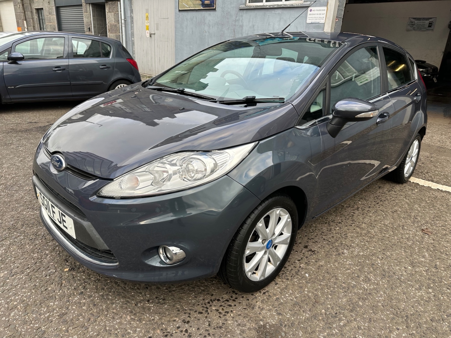 Used Ford Fiesta 2011 for sale - 76596907: Photo 4