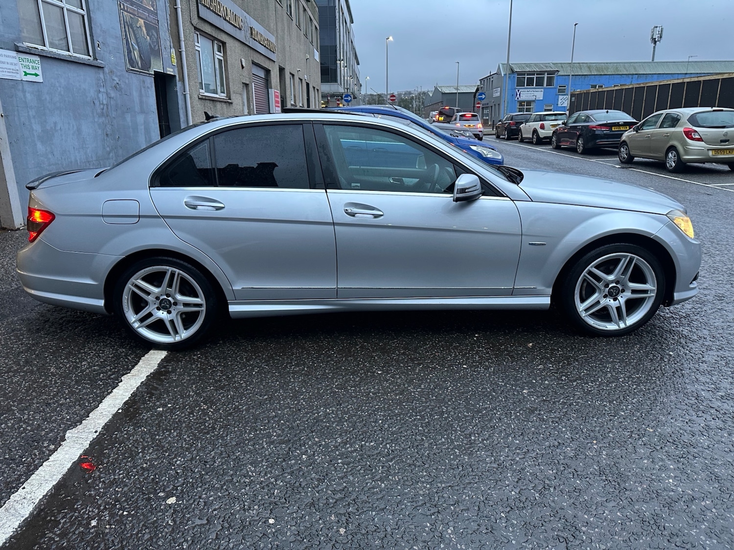 Used Mercedes-Benz C Class 2010 for sale - 77564351: Photo 18