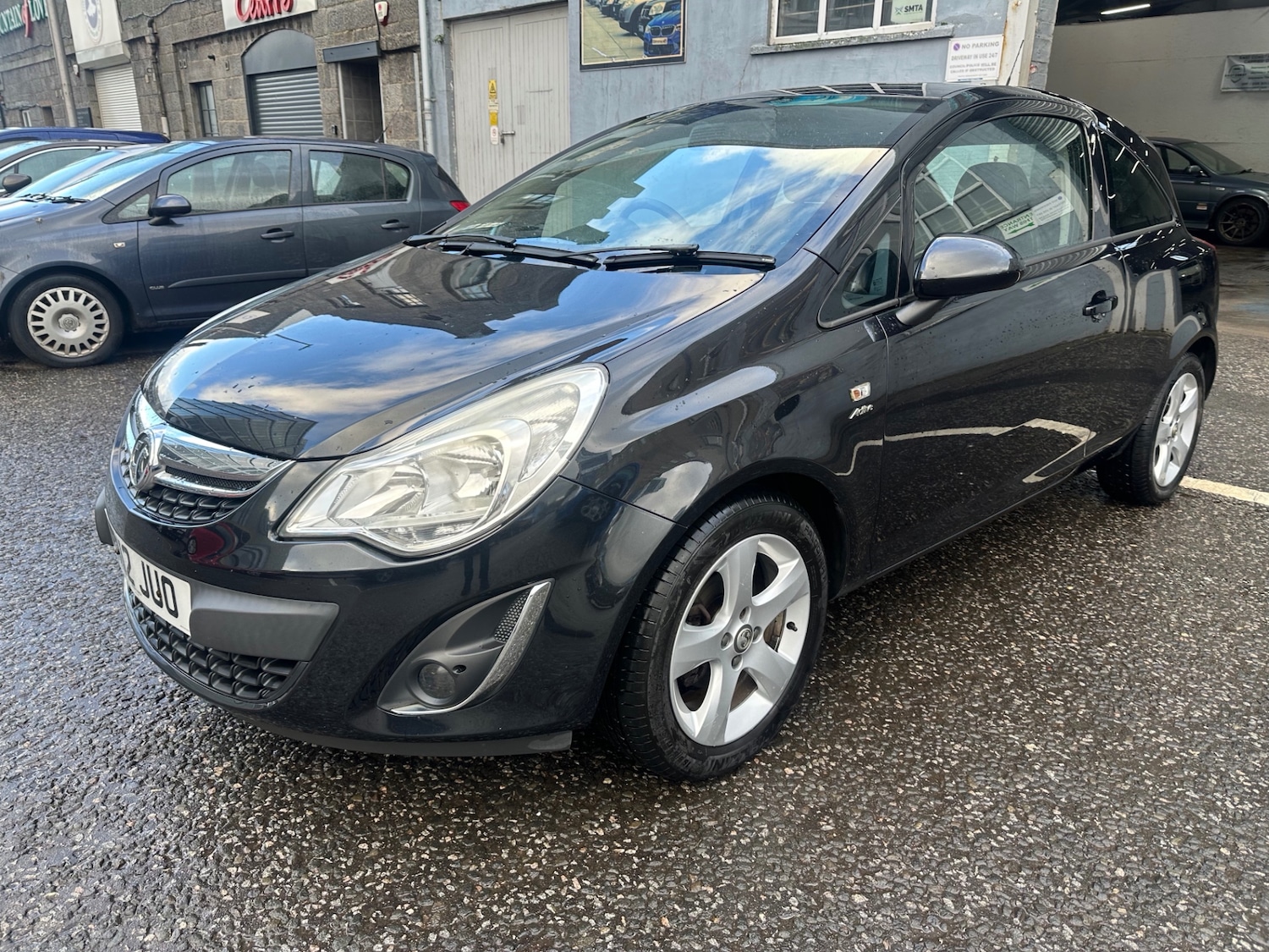 Used Vauxhall Corsa 2012 for sale - 77684504: Photo 4