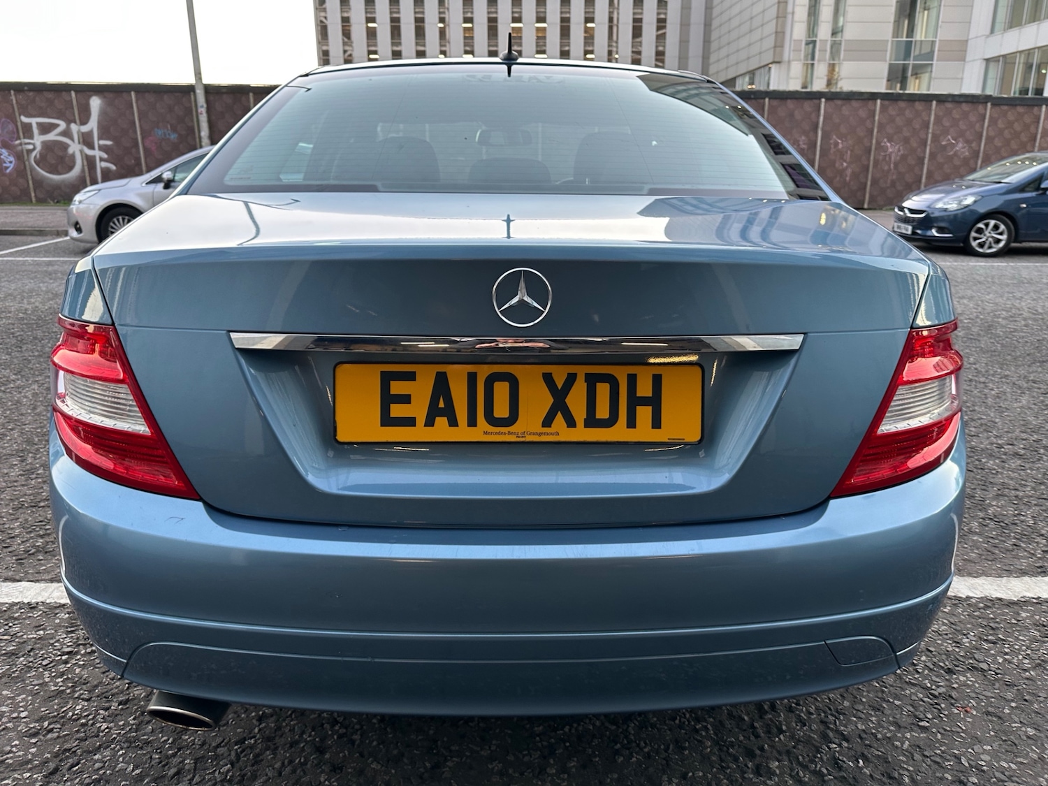 Used Mercedes-Benz C Class 2010 for sale - 76237497: Photo 2