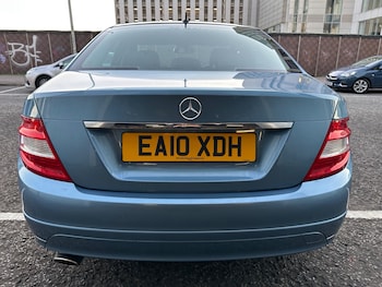 Used Mercedes-Benz C Class 2010 for sale - 76237497: Photo 2