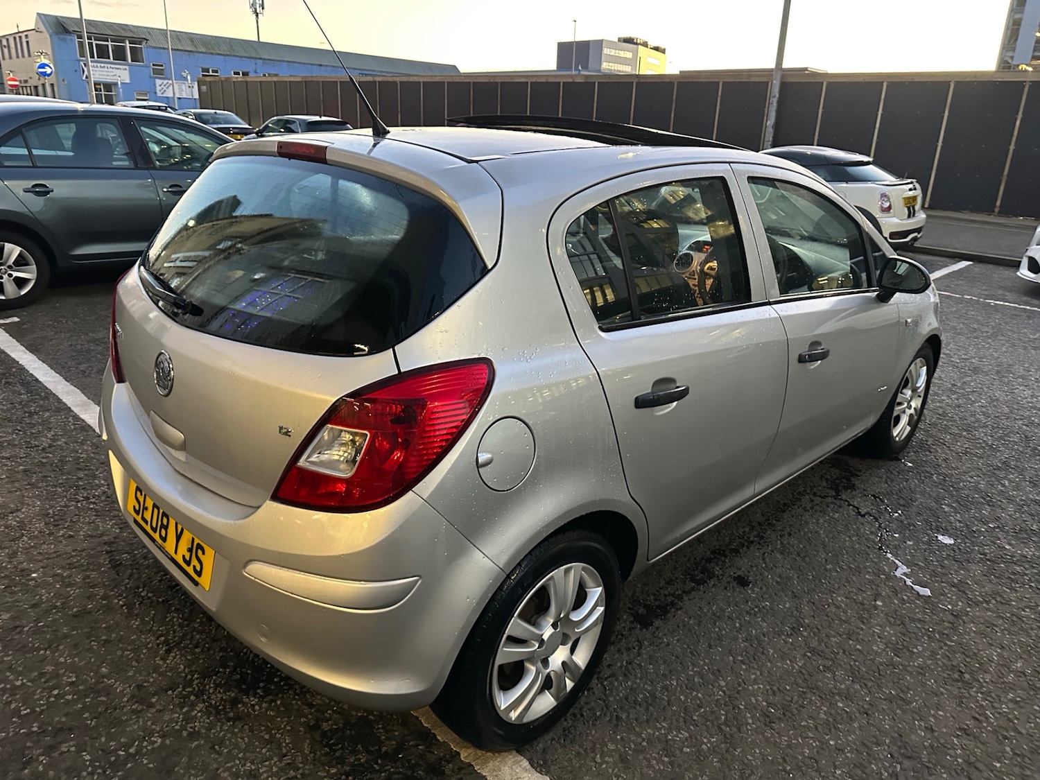 Used Vauxhall Corsa 2008 for sale - 77011681: Photo 8