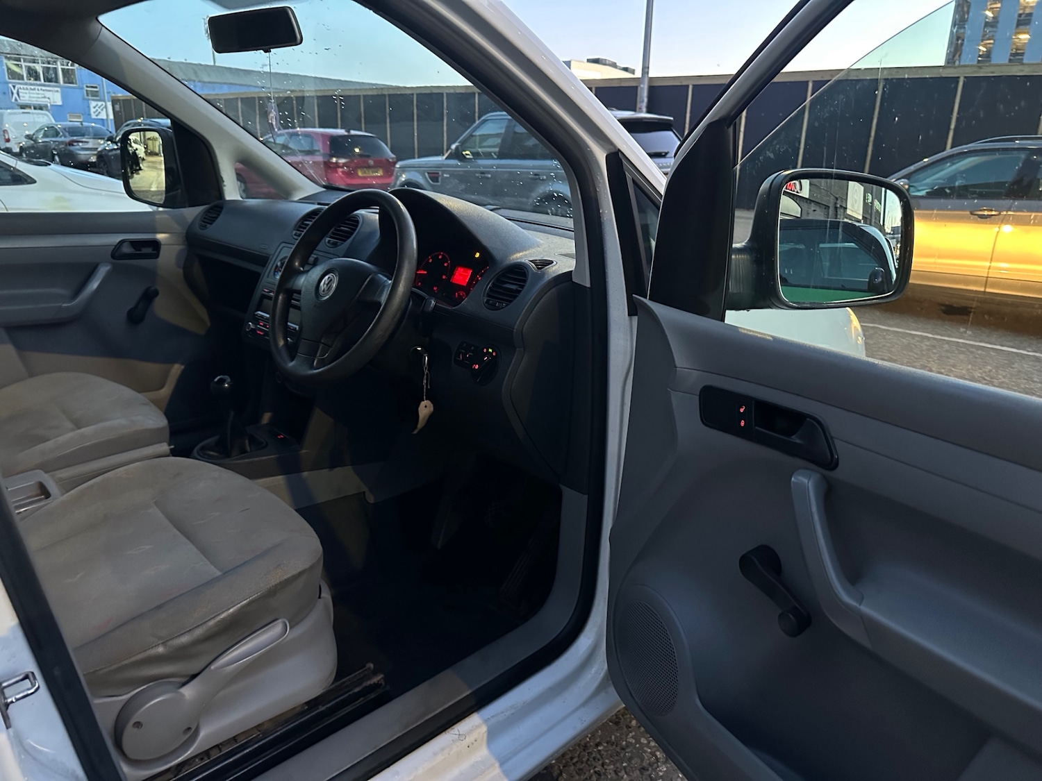 Used Volkswagen Caddy 2009 for sale - 78063137: Photo 9