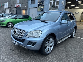 Used Mercedes-Benz M Class 2011 for sale - 78073313: Photo