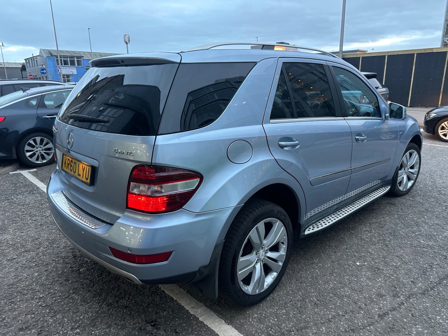 Used Mercedes-Benz M Class 2011 for sale - 78073313: Photo 6