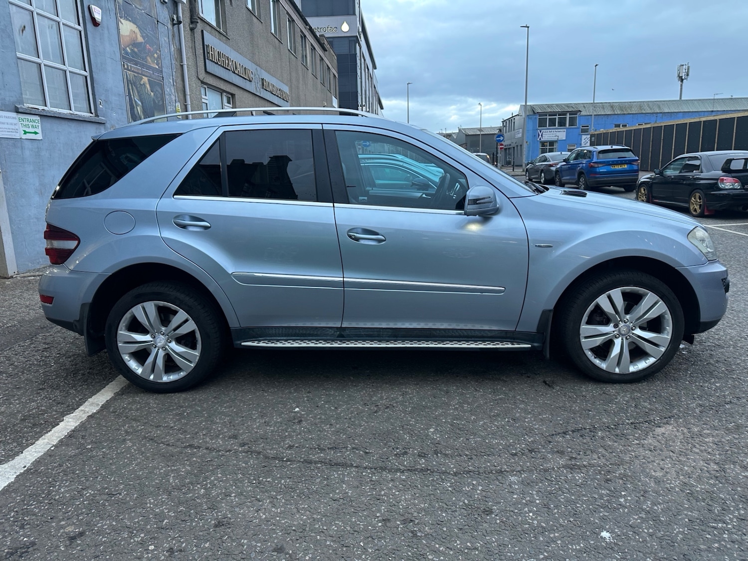 Used Mercedes-Benz M Class 2011 for sale - 78073313: Photo 8