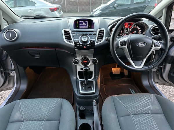 Used Ford Fiesta 2011 for sale - 76237489: Photo 13