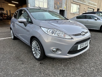 Used Ford Fiesta 2011 for sale - 76237489: Photo