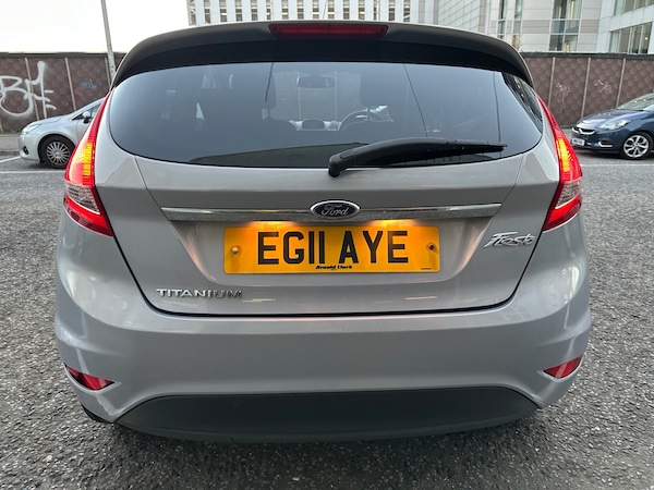 Used Ford Fiesta 2011 for sale - 76237489: Photo 9