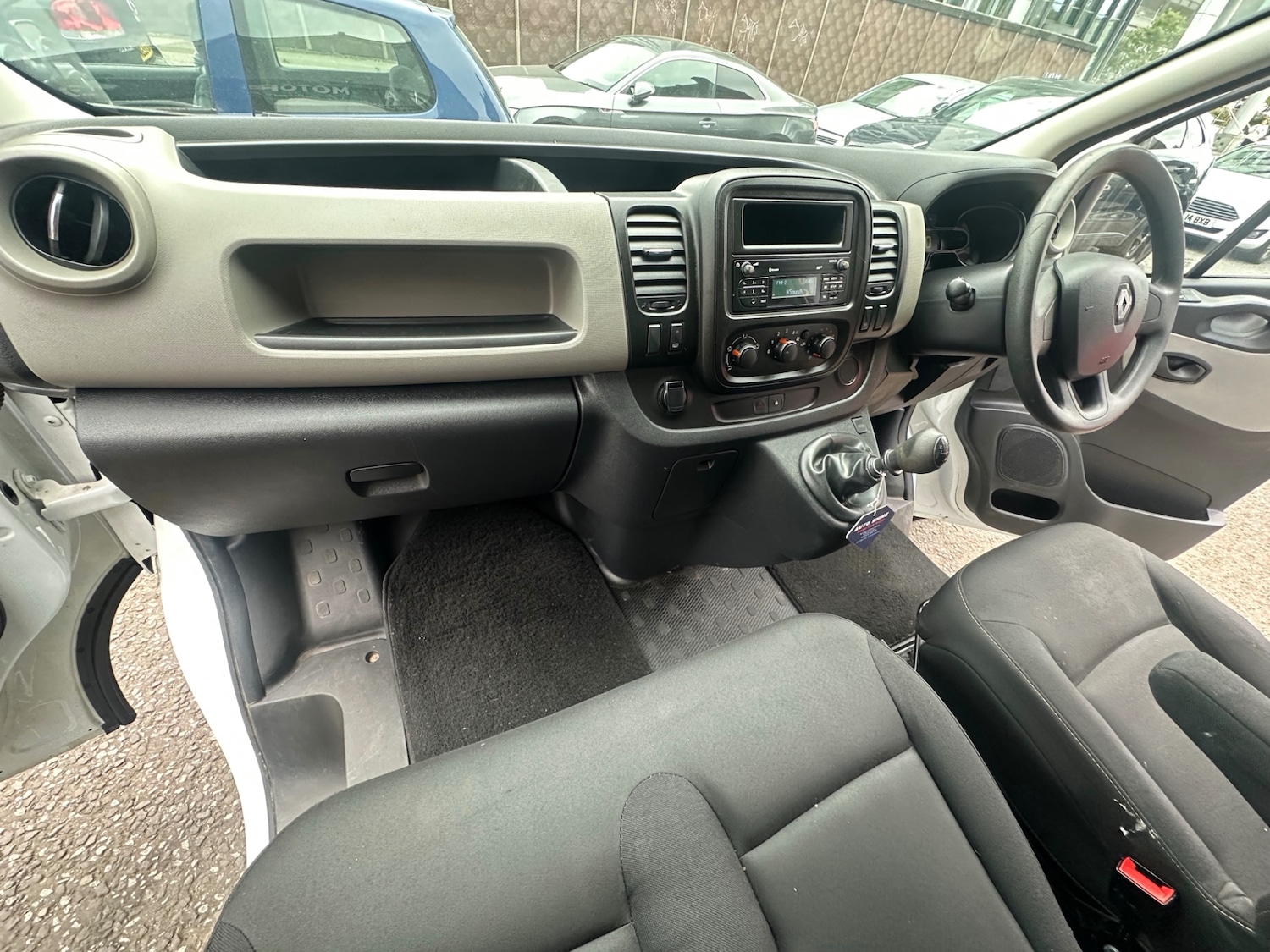 Used Renault Trafic 2018 for sale - 75743526: Photo 14